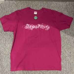 Brand New Supreme Smoke tee tshirt in Magenta size M Medium FW19